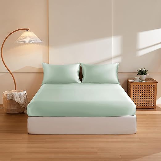 THXSILK 6A+ Top Grade 100% Pure Mulberry Silk Cal. King Fitted Sheet 3Pcs Set Bed Sheets Luxury Bedding for Hair and Skin Cooling Soft Durable, 1 Fitted Sheet with 2 Pillowcases, Light Blue