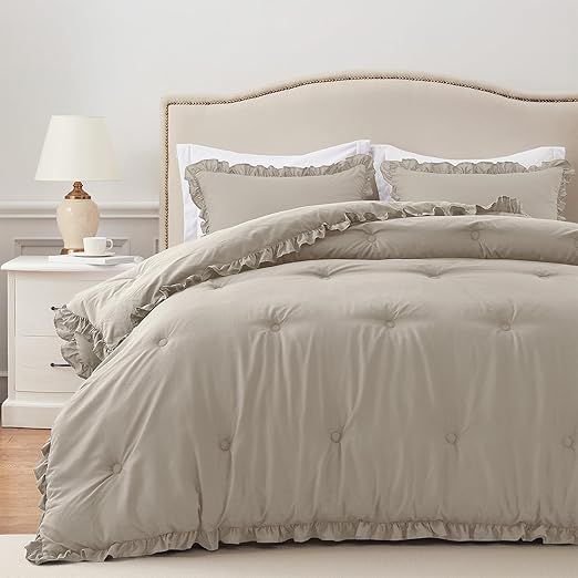 HARBOREST Queen Comforter Set Linen - Ruffle Comforter for Queen Size Bed, Fluffy Queen Size Comforter Set for All Seasons, 3 Pieces(1 Comforter & 2 Pillow Shams)